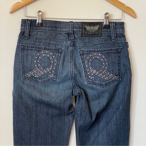Rock & Republic Roth Embellished Bootcut Jeans - Picture 4 of 7